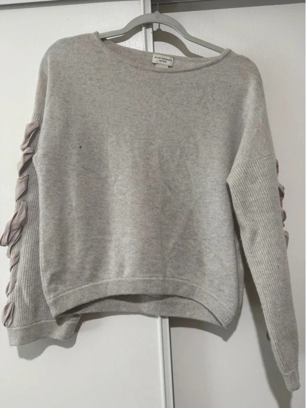 Club Monaco 100% Cashmere Grey Ribbon Ruched Sleeve Sweater Size XS